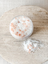 Load image into Gallery viewer, SOOTHING PEPPERMINT BATH SALTS 10oz JAR