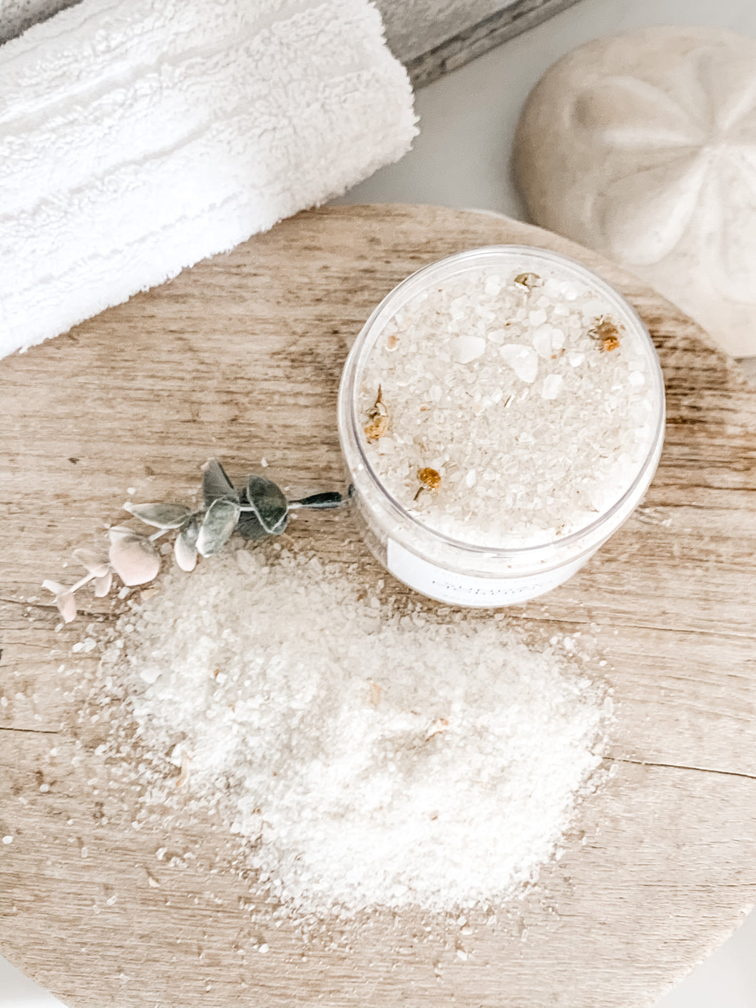 SUNDAY MORNING BATH SALTS 10oz JAR